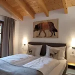 Hochalmbahnen 6w4, Zirbe, Nahe Gondel *